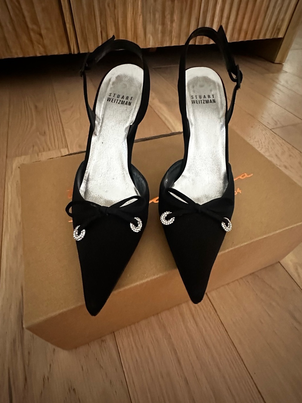 Stuart Weitzman fabric fancy sling back heels 5.5 - Picture 6 of 16